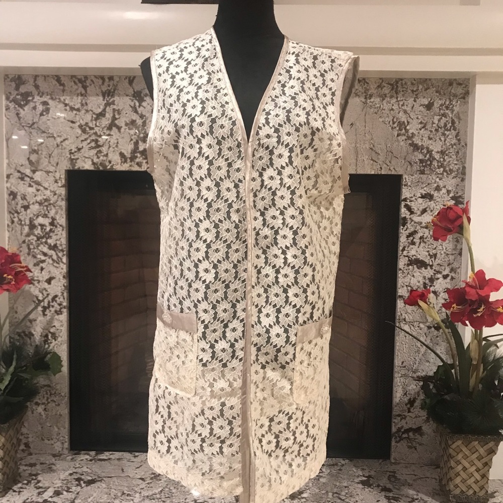 🌸 VINTAGE LACY AFTER NOON by SHELL KEPLER